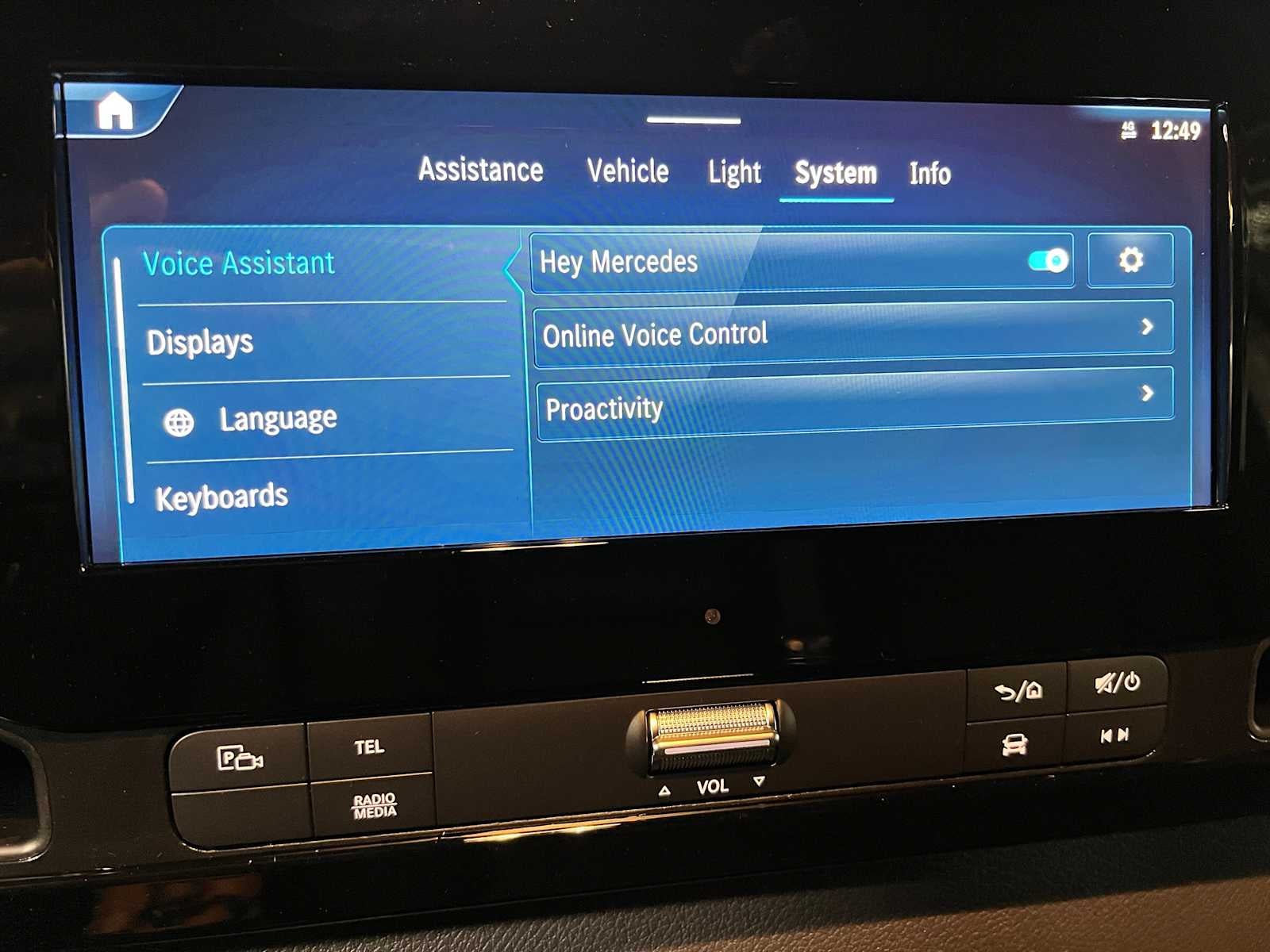 2026 Mercedes-Benz Sprinter 2500 Standard Roof I4 Diesel HO 144" RWD