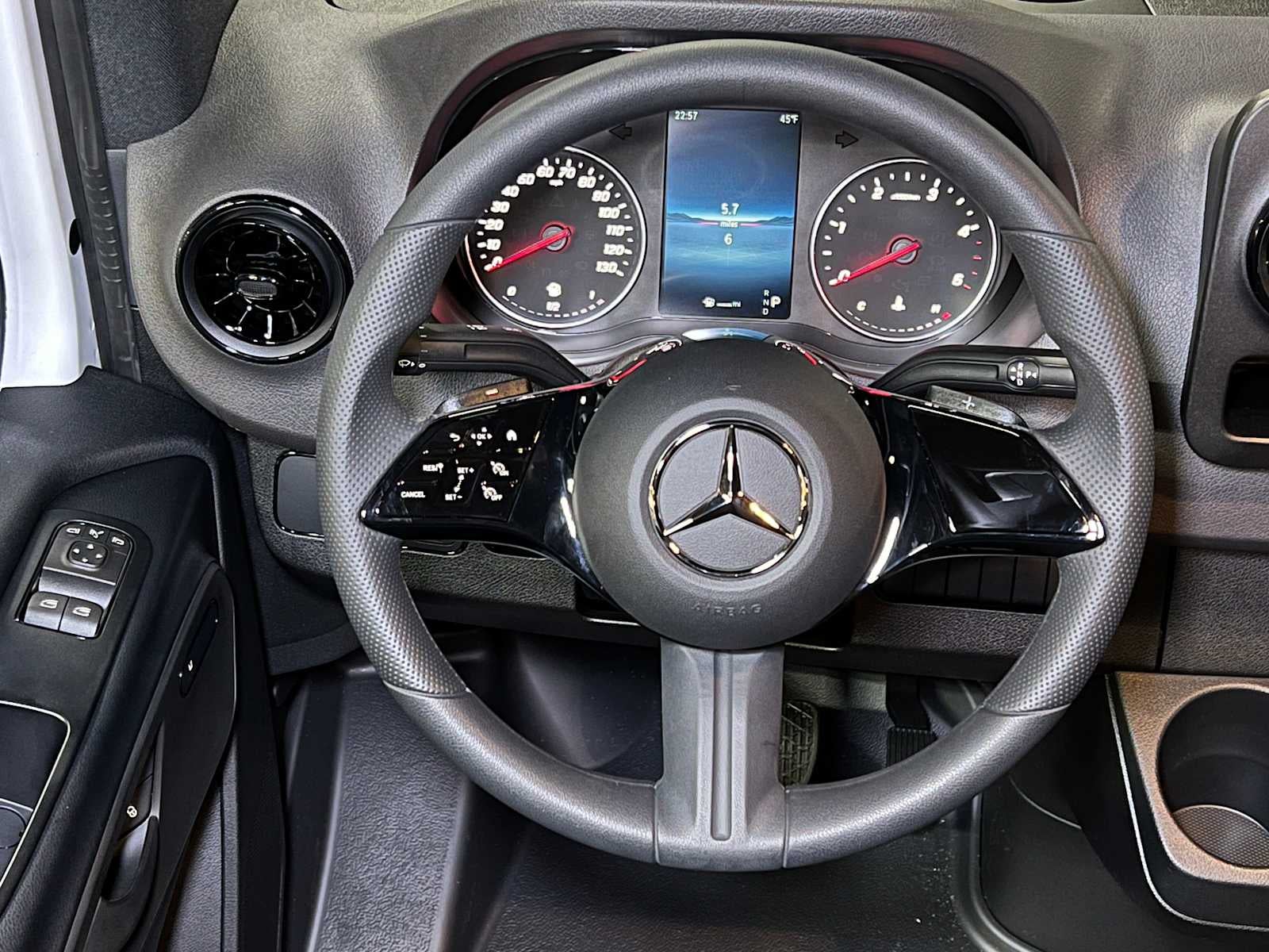 2025 Mercedes-Benz Sprinter 2500 Standard Roof I4 Diesel HO 144" RWD