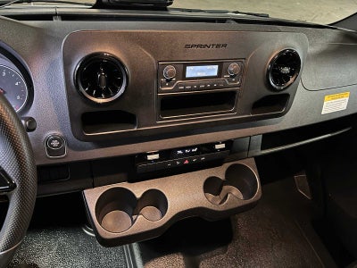 2025 Mercedes-Benz Sprinter 2500 Standard Roof I4 Diesel HO 144" RWD