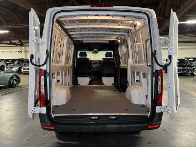 2025 Mercedes-Benz Sprinter 2500 Standard Roof I4 Diesel HO 144" RWD