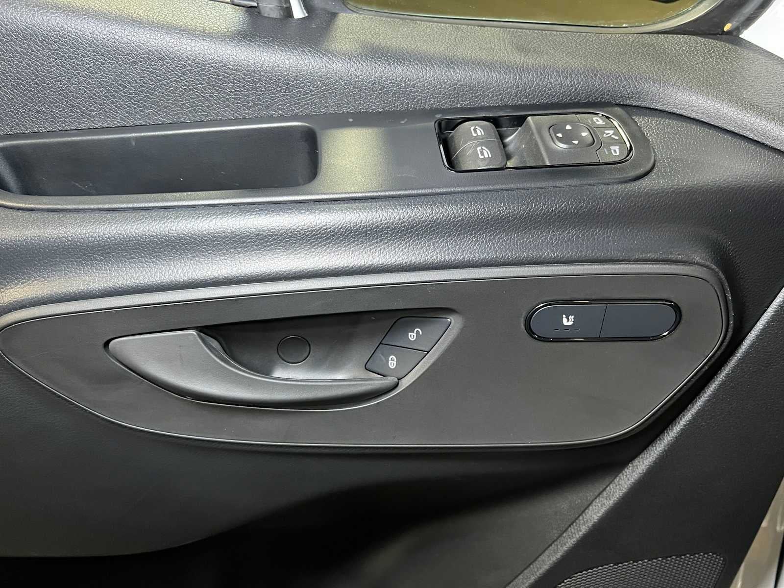 2025 Mercedes-Benz Sprinter 2500 Standard Roof I4 Diesel HO 144" RWD