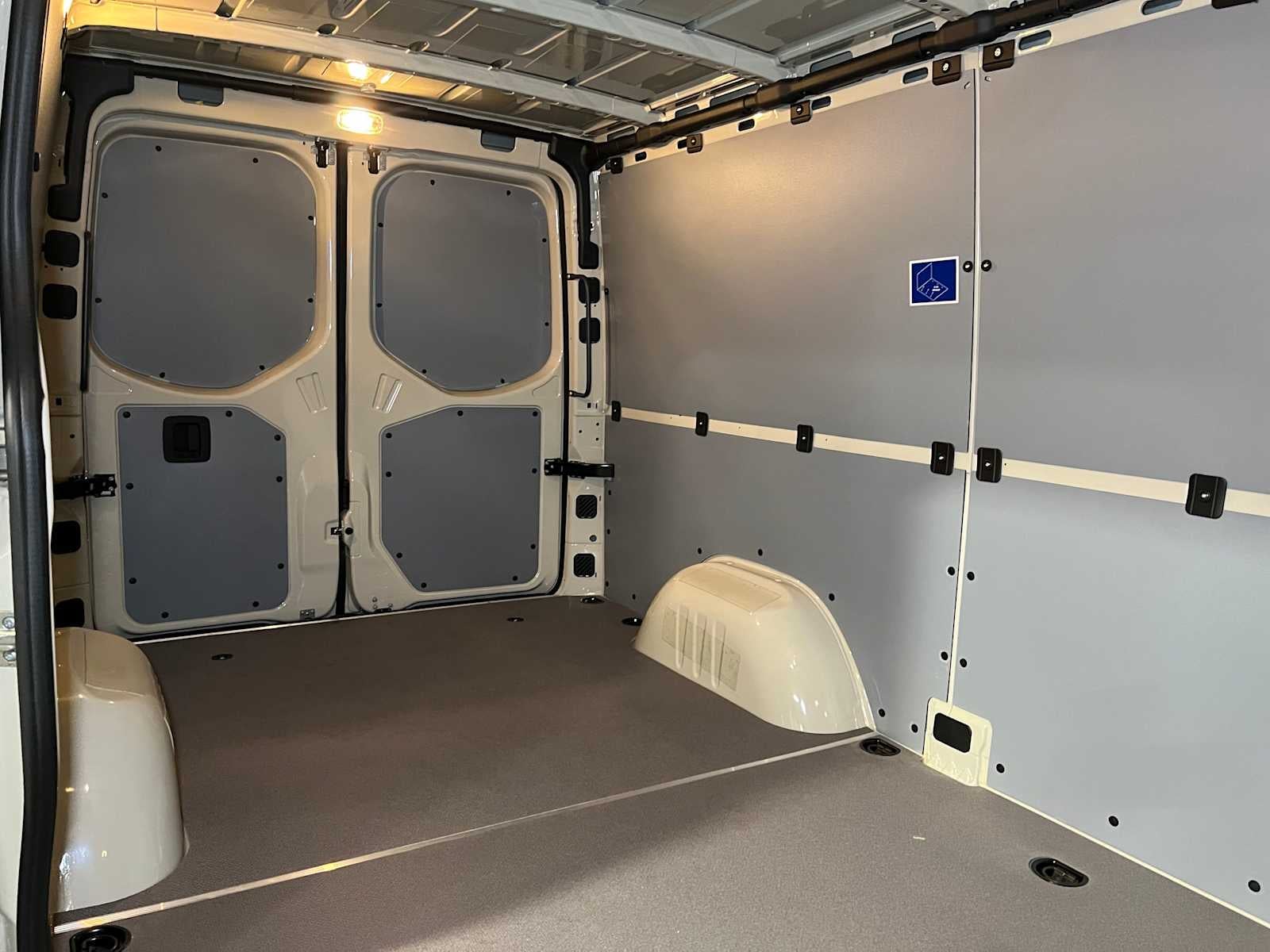 2025 Mercedes-Benz Sprinter 2500 Standard Roof I4 Diesel HO 144" AWD