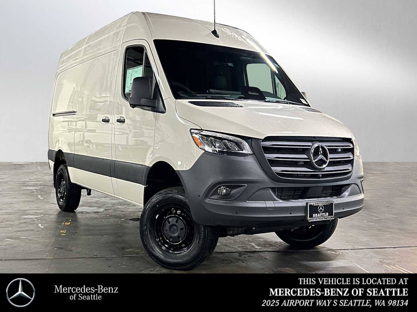 2026 Mercedes-Benz Sprinter 2500 Standard Roof I4 Diesel HO 144" AWD