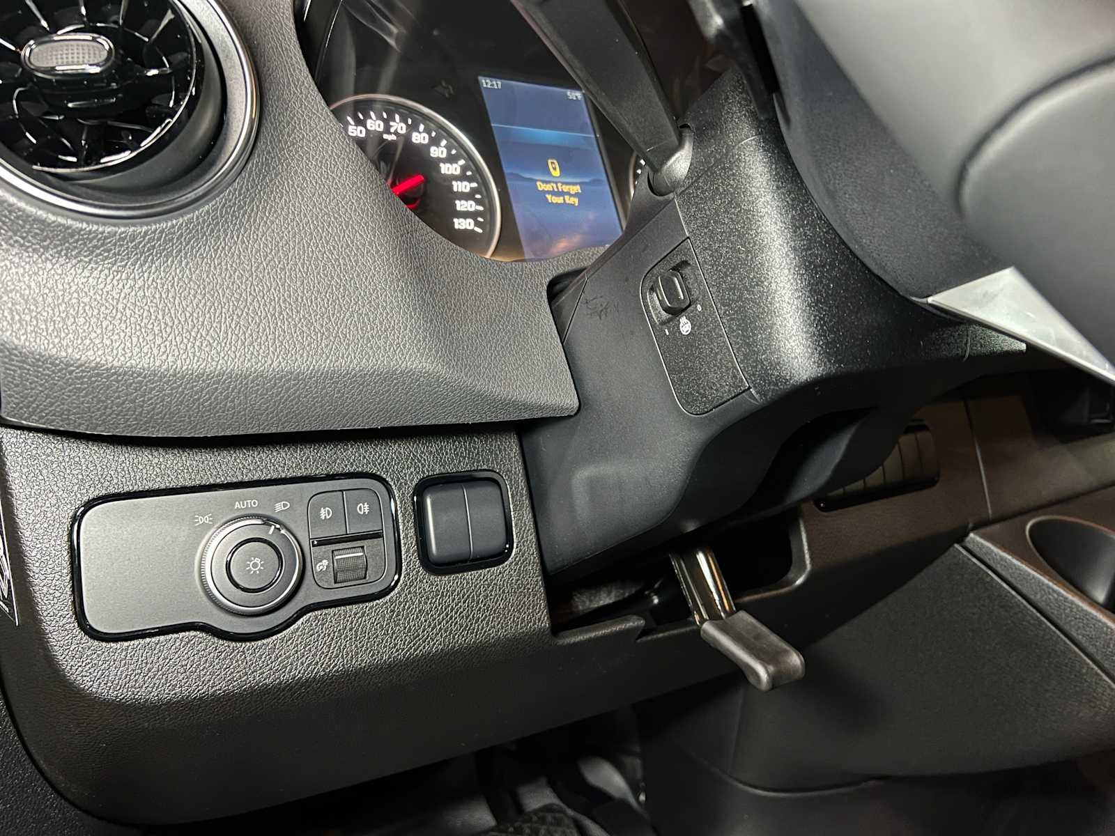 2026 Mercedes-Benz Sprinter 2500 Standard Roof I4 Diesel HO 144" AWD