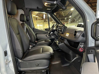 2026 Mercedes-Benz Sprinter 2500 Standard Roof I4 Diesel HO 144" AWD