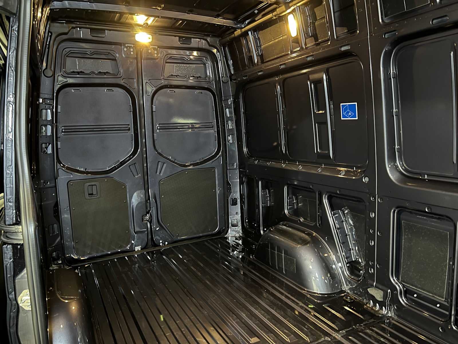 2026 Mercedes-Benz Sprinter 2500 Standard Roof I4 Diesel HO 144" AWD