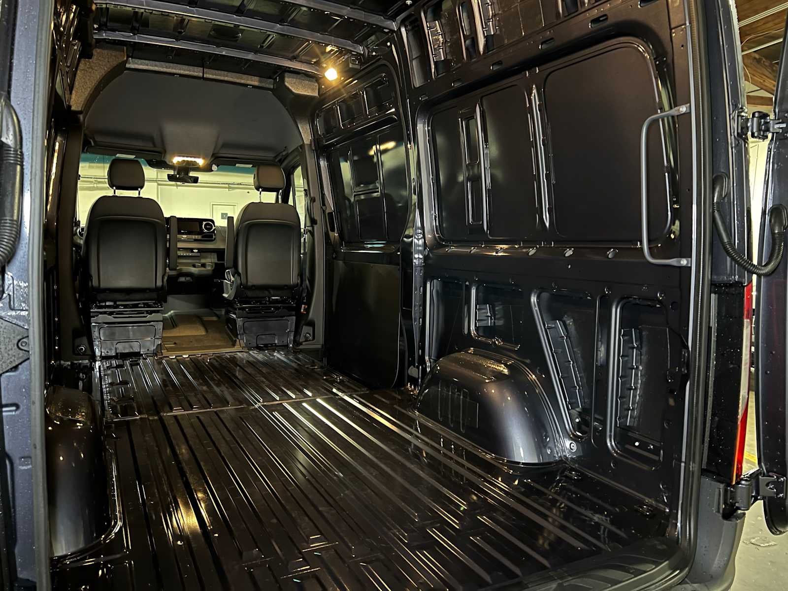 2026 Mercedes-Benz Sprinter 2500 Standard Roof I4 Diesel HO 144" AWD