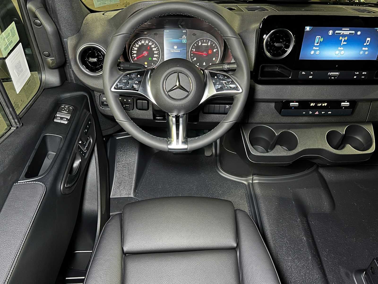 2026 Mercedes-Benz Sprinter 2500 Standard Roof I4 Diesel HO 144" AWD