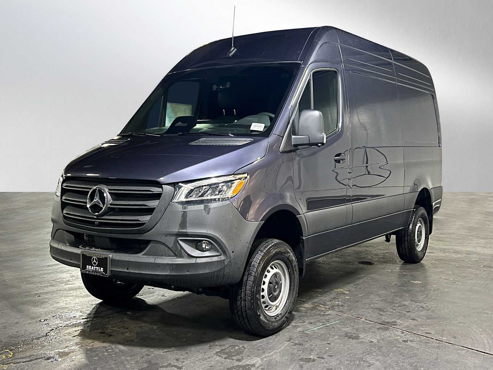 2026 Mercedes-Benz Sprinter 2500 Standard Roof I4 Diesel HO 144" AWD