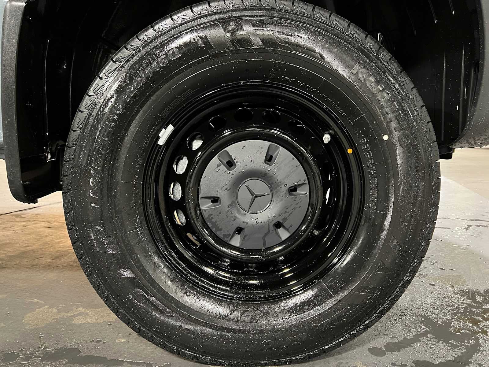 2026 Mercedes-Benz Sprinter 2500 Standard Roof I4 Diesel HO 144" AWD