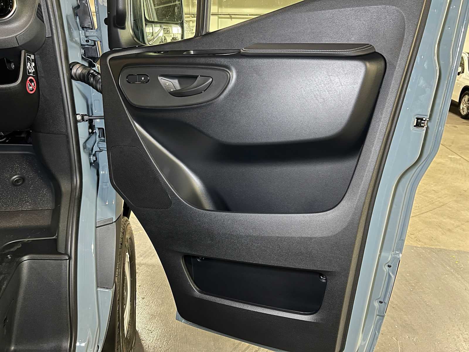 2026 Mercedes-Benz Sprinter 2500 Standard Roof I4 Diesel HO 144" AWD