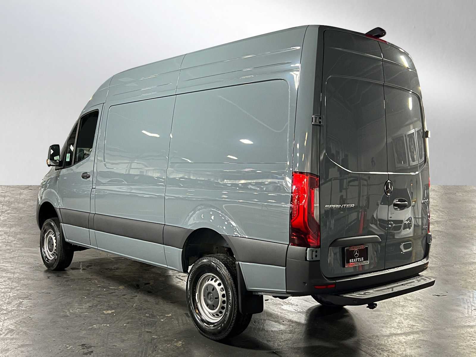 2026 Mercedes-Benz Sprinter 2500 Standard Roof I4 Diesel HO 144" AWD