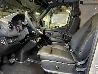 2026 Mercedes-Benz Sprinter 2500 Standard Roof I4 Diesel HO 144" AWD