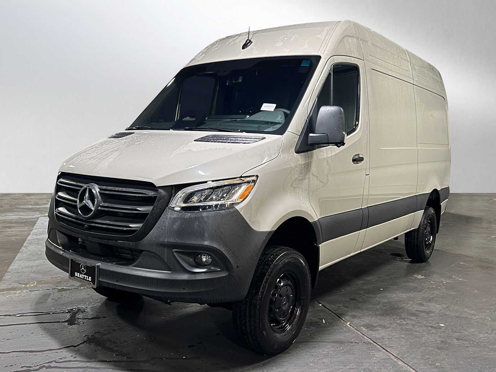 2026 Mercedes-Benz Sprinter 2500 Standard Roof I4 Diesel HO 144" AWD