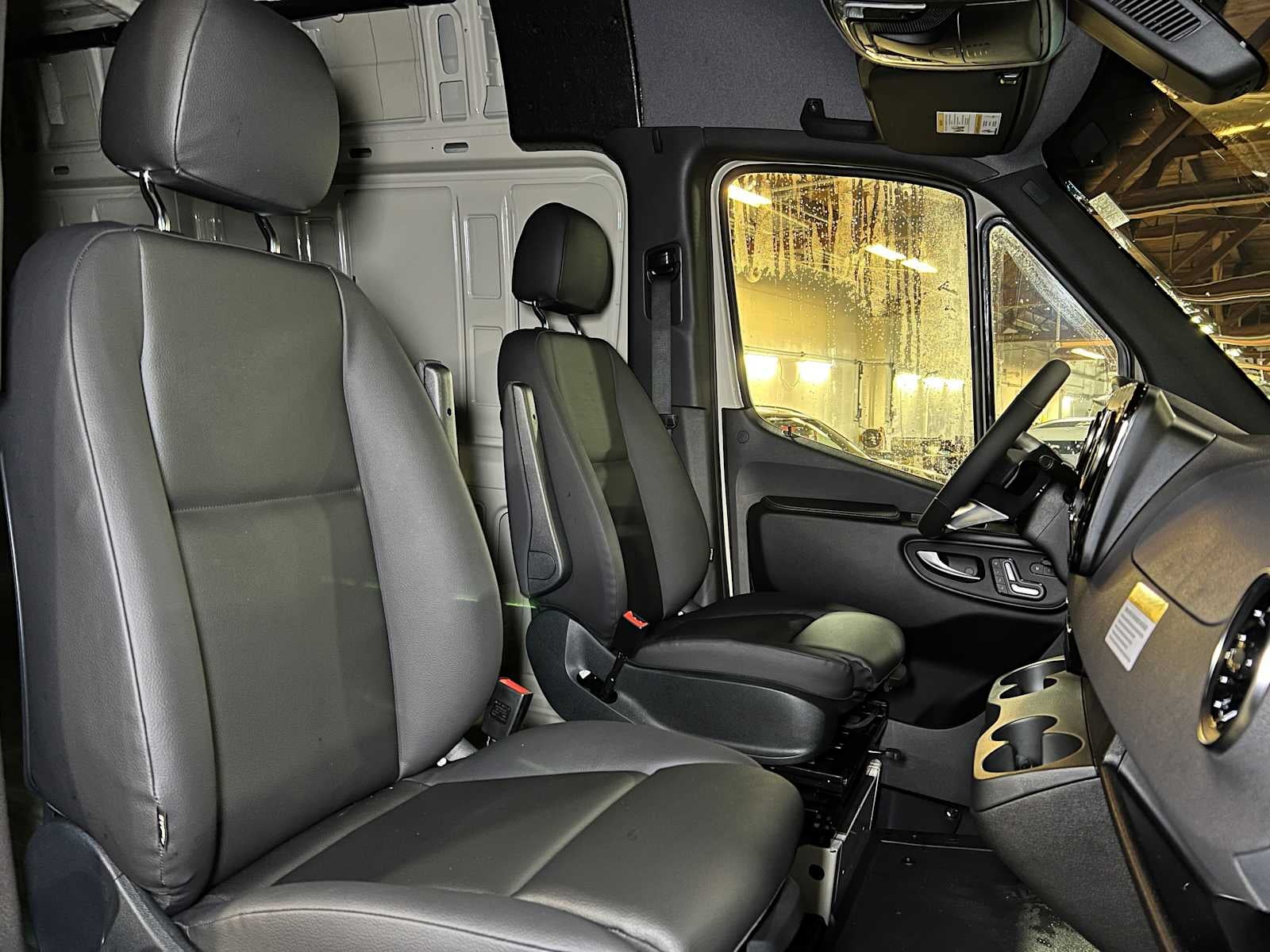 2026 Mercedes-Benz Sprinter 2500 Standard Roof I4 Diesel HO 144" AWD