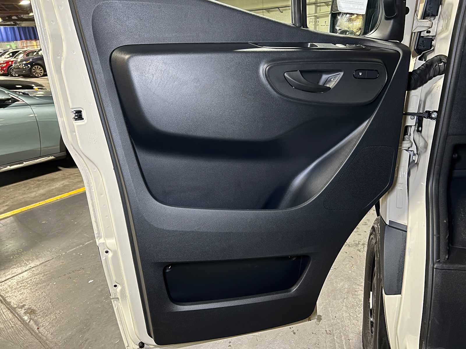 2025 Mercedes-Benz Sprinter 2500 Standard Roof I4 Diesel HO 144" AWD