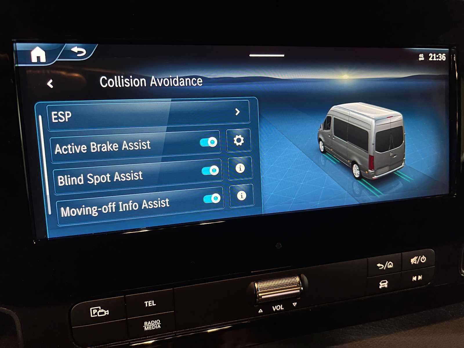 2025 Mercedes-Benz Sprinter 2500 Standard Roof I4 Diesel HO 144" AWD