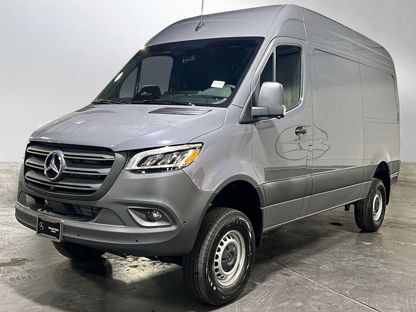 2026 Mercedes-Benz Sprinter 2500 Standard Roof I4 Diesel HO 144" AWD