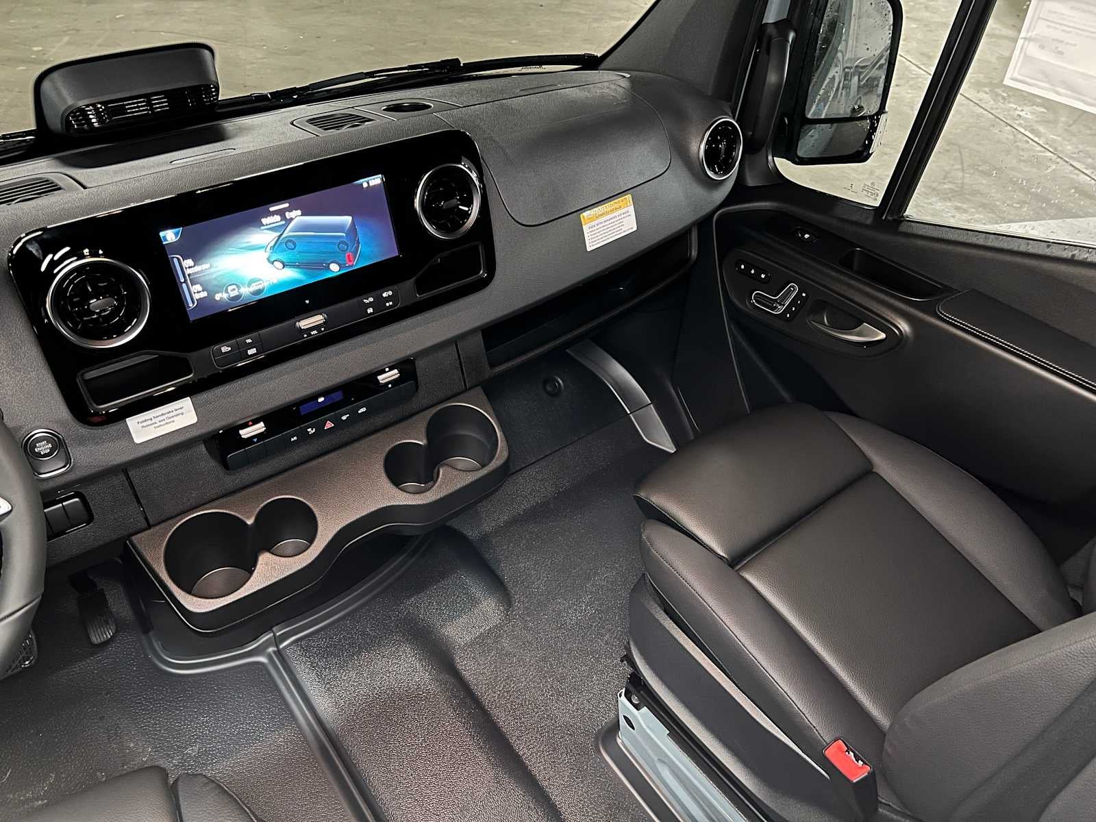 2026 Mercedes-Benz Sprinter 2500 Standard Roof I4 Diesel HO 144" AWD