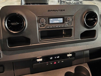 2025 Mercedes-Benz Sprinter 2500 High Roof I4 Diesel HO 170" RWD