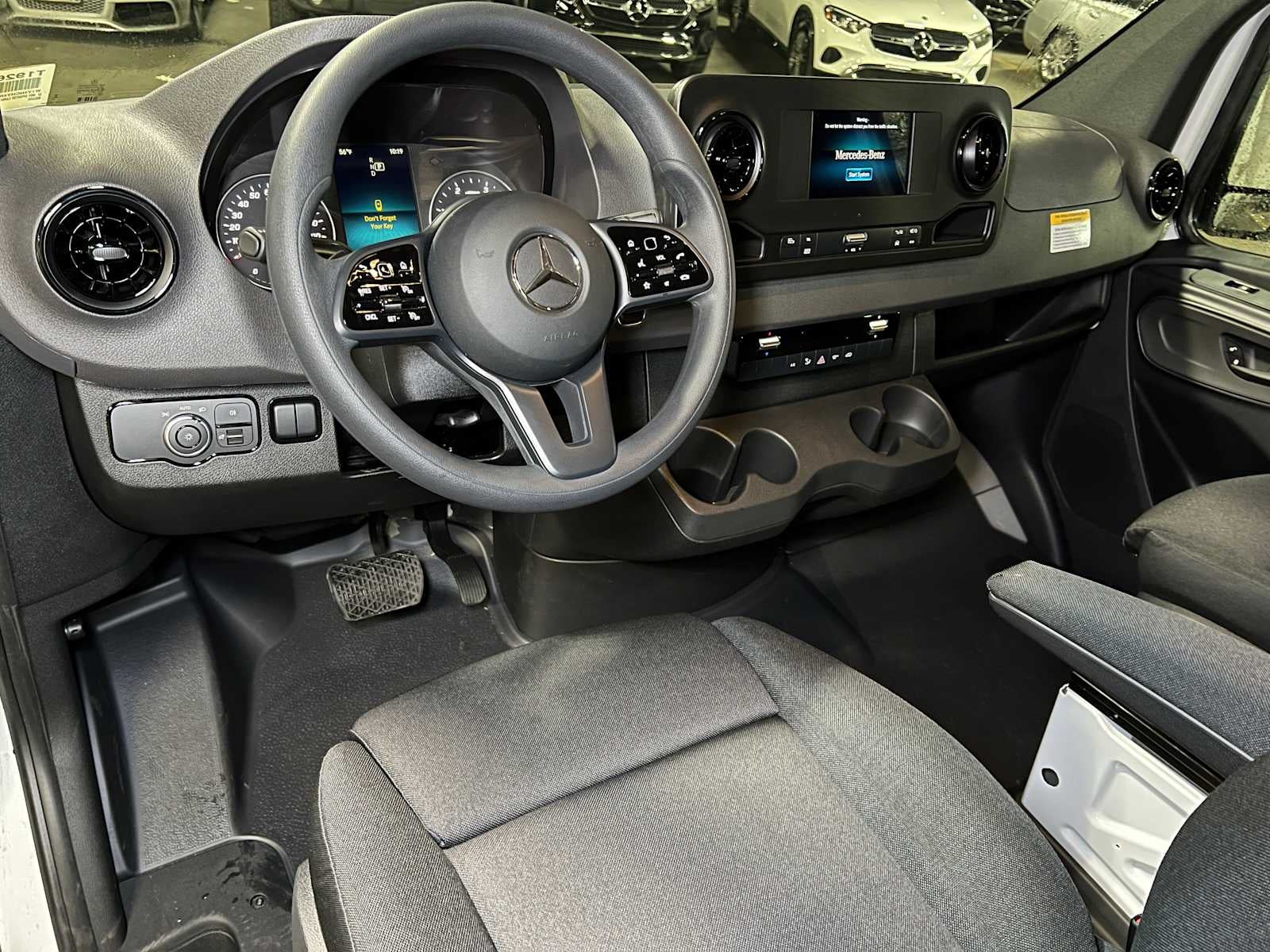 2024 Mercedes-Benz Sprinter 2500 High Roof I4 Diesel HO 170" RWD