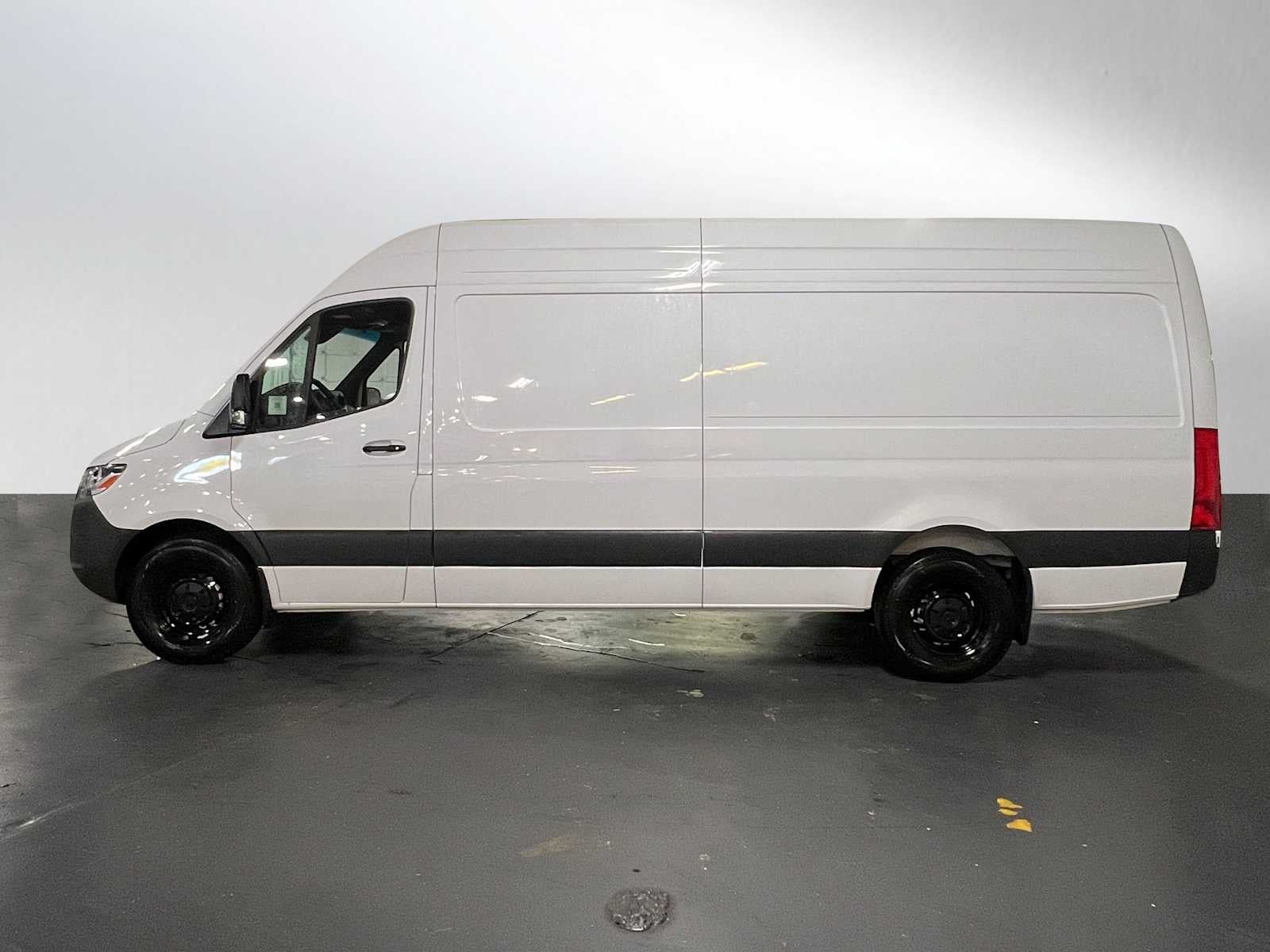 2024 Mercedes-Benz Sprinter 2500 High Roof I4 Diesel HO 170" RWD