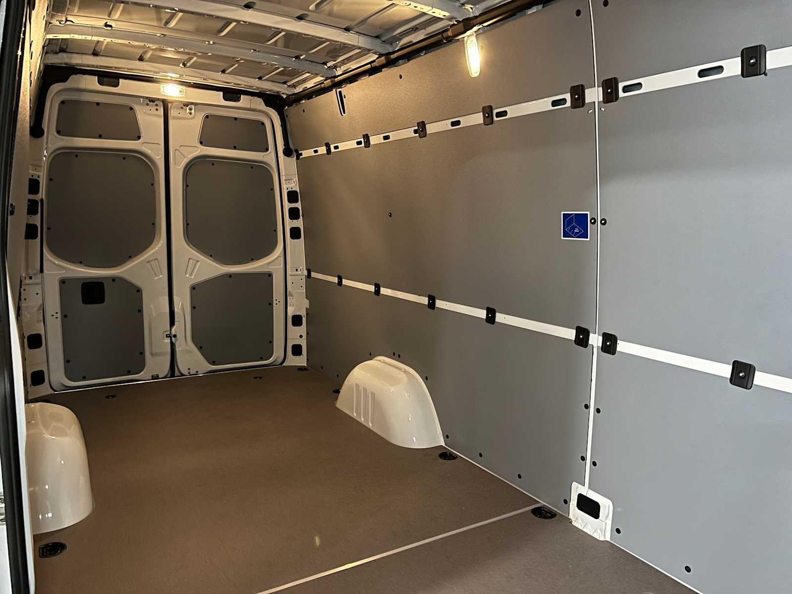 2026 Mercedes-Benz Sprinter 2500 High Roof I4 Diesel HO 170" RWD