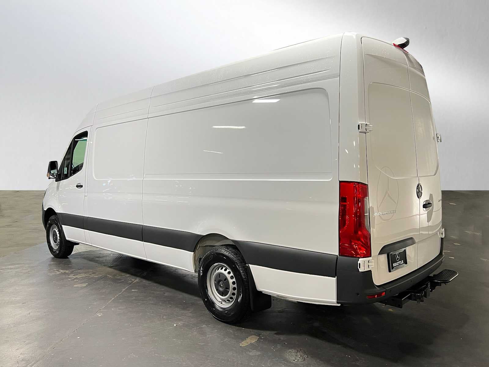 2025 Mercedes-Benz Sprinter 2500 High Roof I4 Diesel HO 170" RWD
