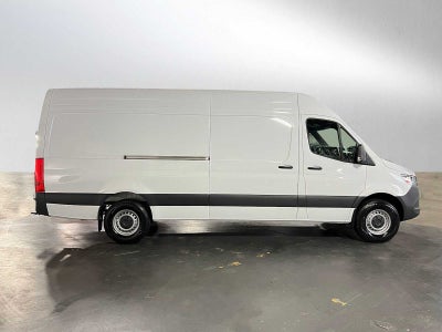 2025 Mercedes-Benz Sprinter 2500 High Roof I4 Diesel HO 170" RWD