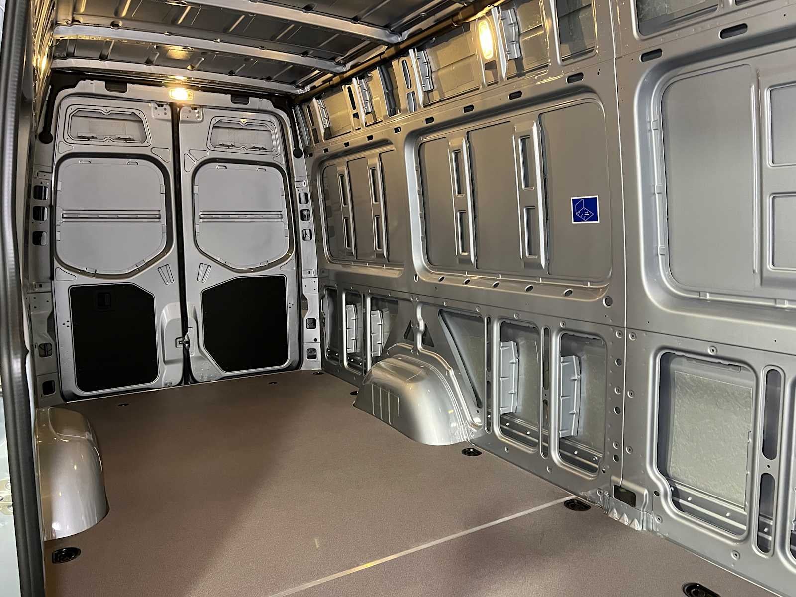 2025 Mercedes-Benz Sprinter 2500 High Roof I4 Diesel HO 170" AWD