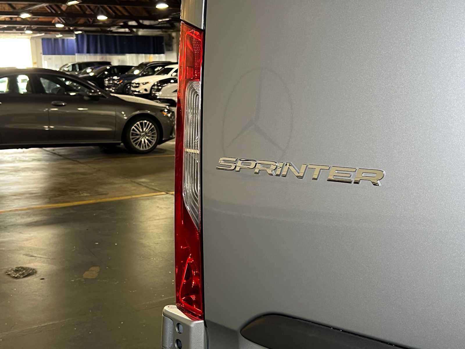 2025 Mercedes-Benz Sprinter 2500 Standard Roof I4 Diesel HO 144" RWD