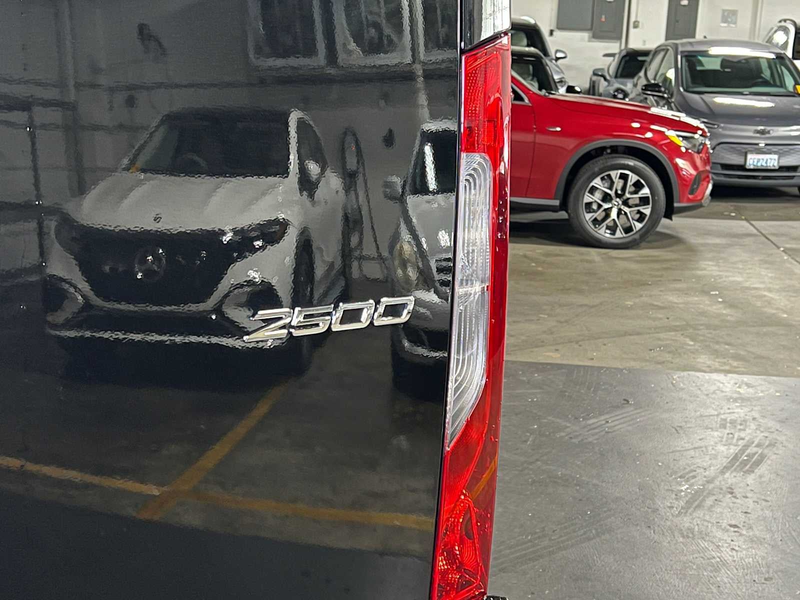 2025 Mercedes-Benz Sprinter 2500 Standard Roof I4 Diesel HO 144" RWD