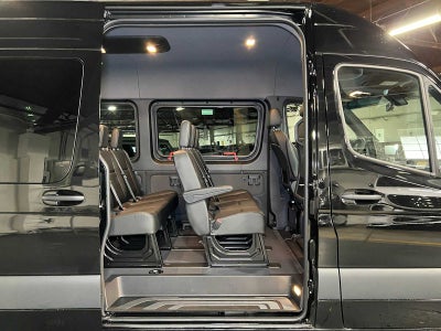 2025 Mercedes-Benz Sprinter 2500 Standard Roof I4 Diesel HO 144" RWD