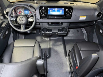 2025 Mercedes-Benz Sprinter 2500 Standard Roof I4 Diesel HO 144" RWD