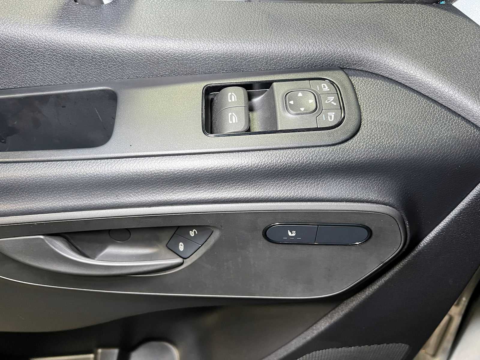 2025 Mercedes-Benz Sprinter 2500 High Roof I4 Diesel HO 170" RWD