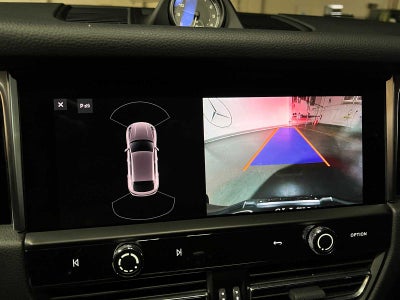 2024 Porsche Macan AWD