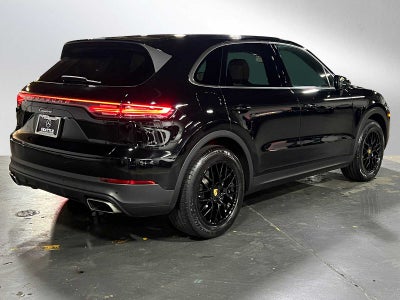 2023 Porsche Cayenne AWD