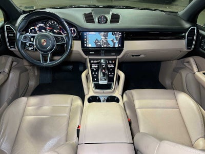 2023 Porsche Cayenne AWD