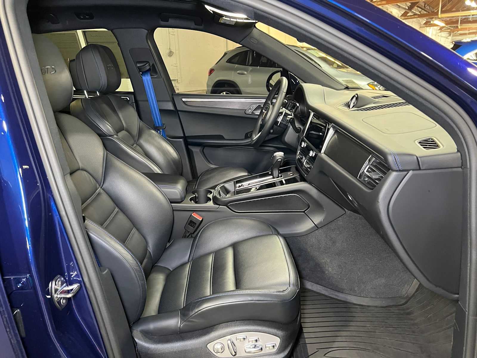 2024 Porsche Macan GTS