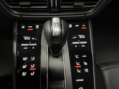 2024 Porsche Macan GTS