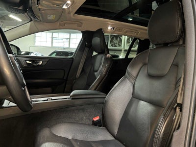 2020 Volvo V60 Cross Country T5 AWD