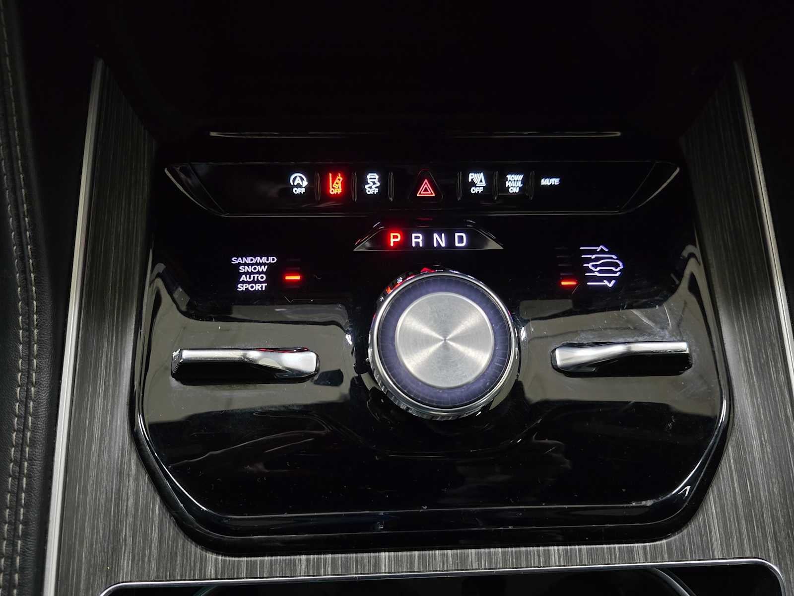 2024 Jeep Wagoneer Series III