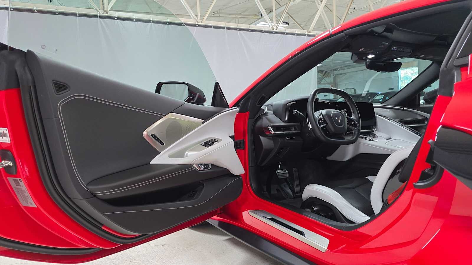 2023 Chevrolet Corvette 2LT