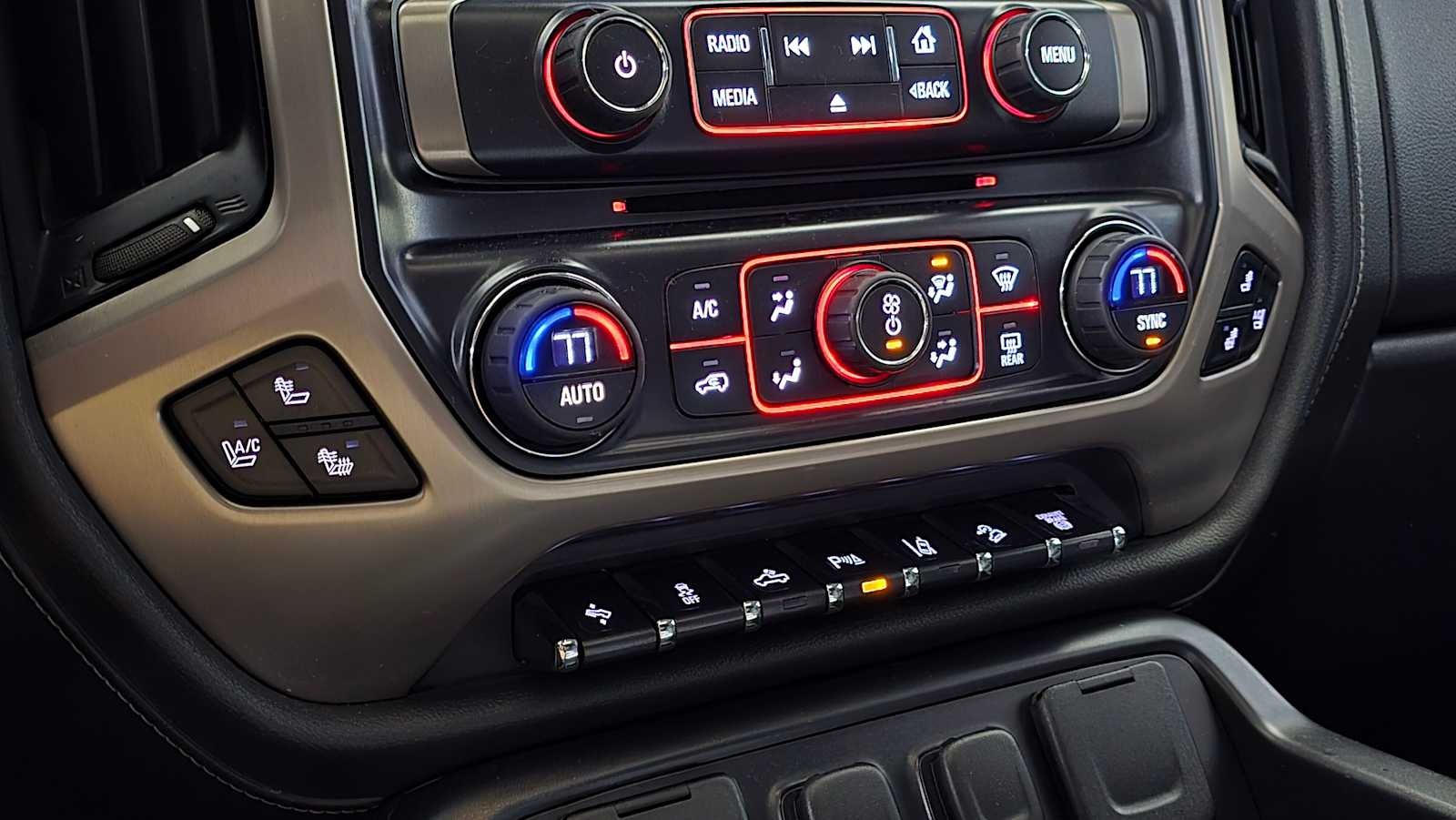 2015 GMC Sierra 3500HD Denali