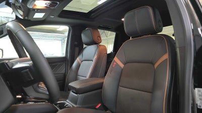 2024 GMC Canyon 4WD AT4