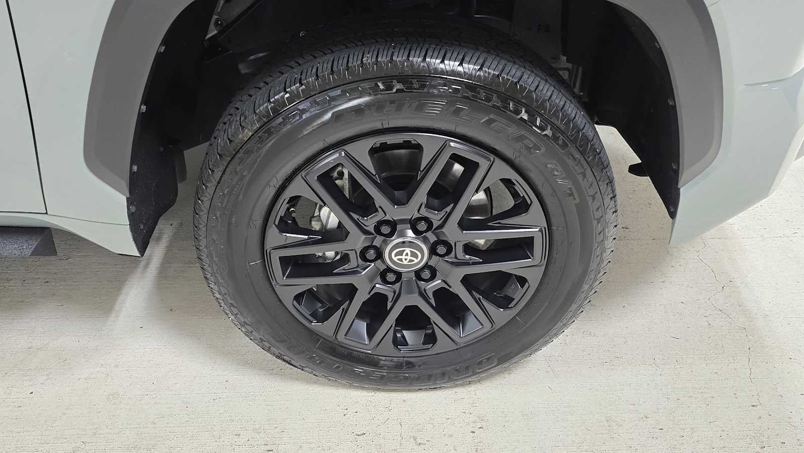 2025 Toyota Tundra Limited Hybrid