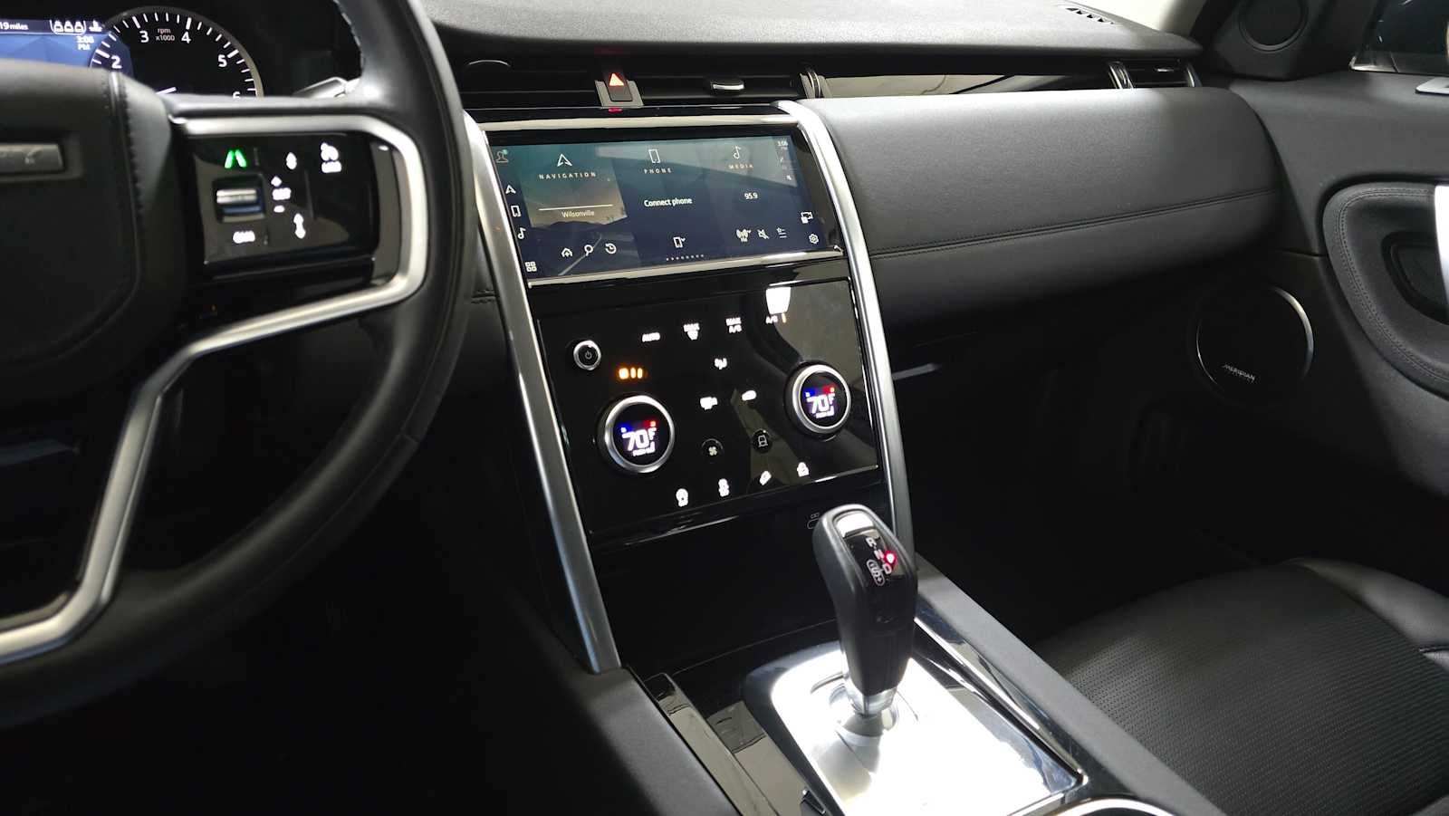 2023 Land Rover Discovery Sport SE