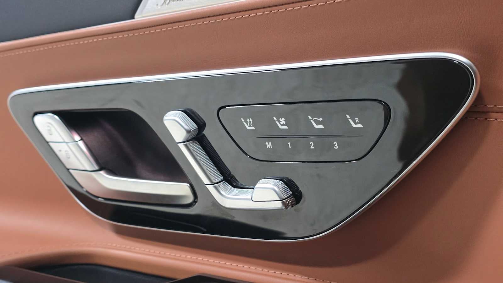 2025 Mercedes-Benz SL-Class AMG® SL 43