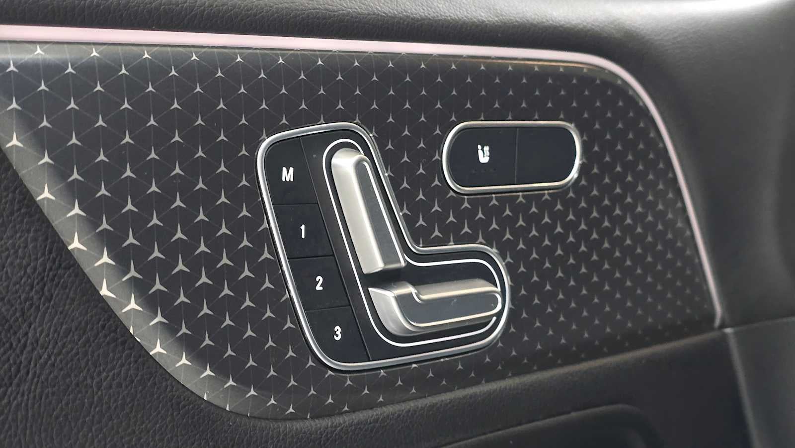 2025 Mercedes-Benz GLB GLB 250