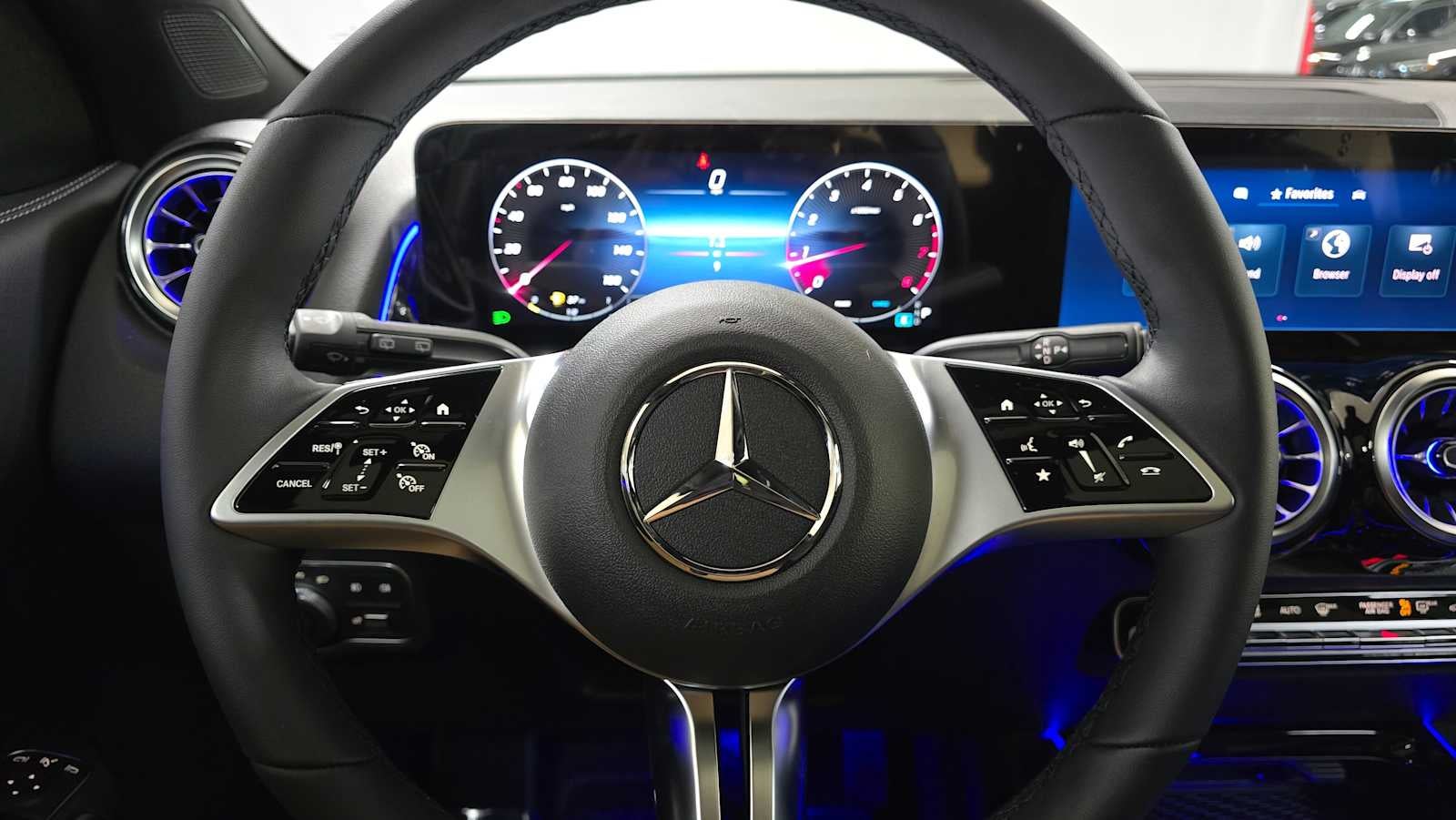 2026 Mercedes-Benz GLB GLB 250